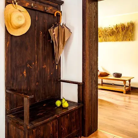 Przytulisko Hébergement de vacances