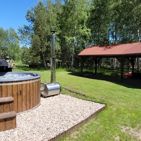 Przytulisko Hébergement de vacances Stara Kiszewa